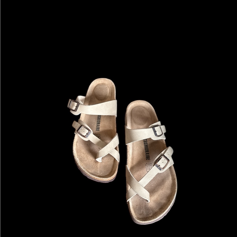 Cushionaire Cream Cross-Strap Sandals